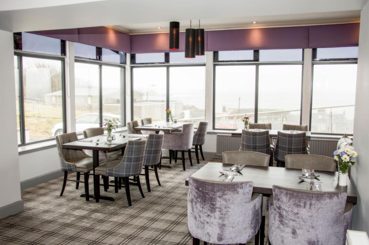 The Knowes Hotel & Restaurant Macduff Extérieur photo