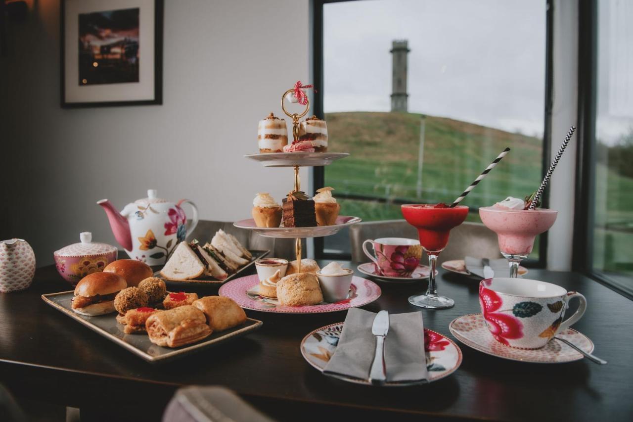 The Knowes Hotel & Restaurant Macduff Extérieur photo