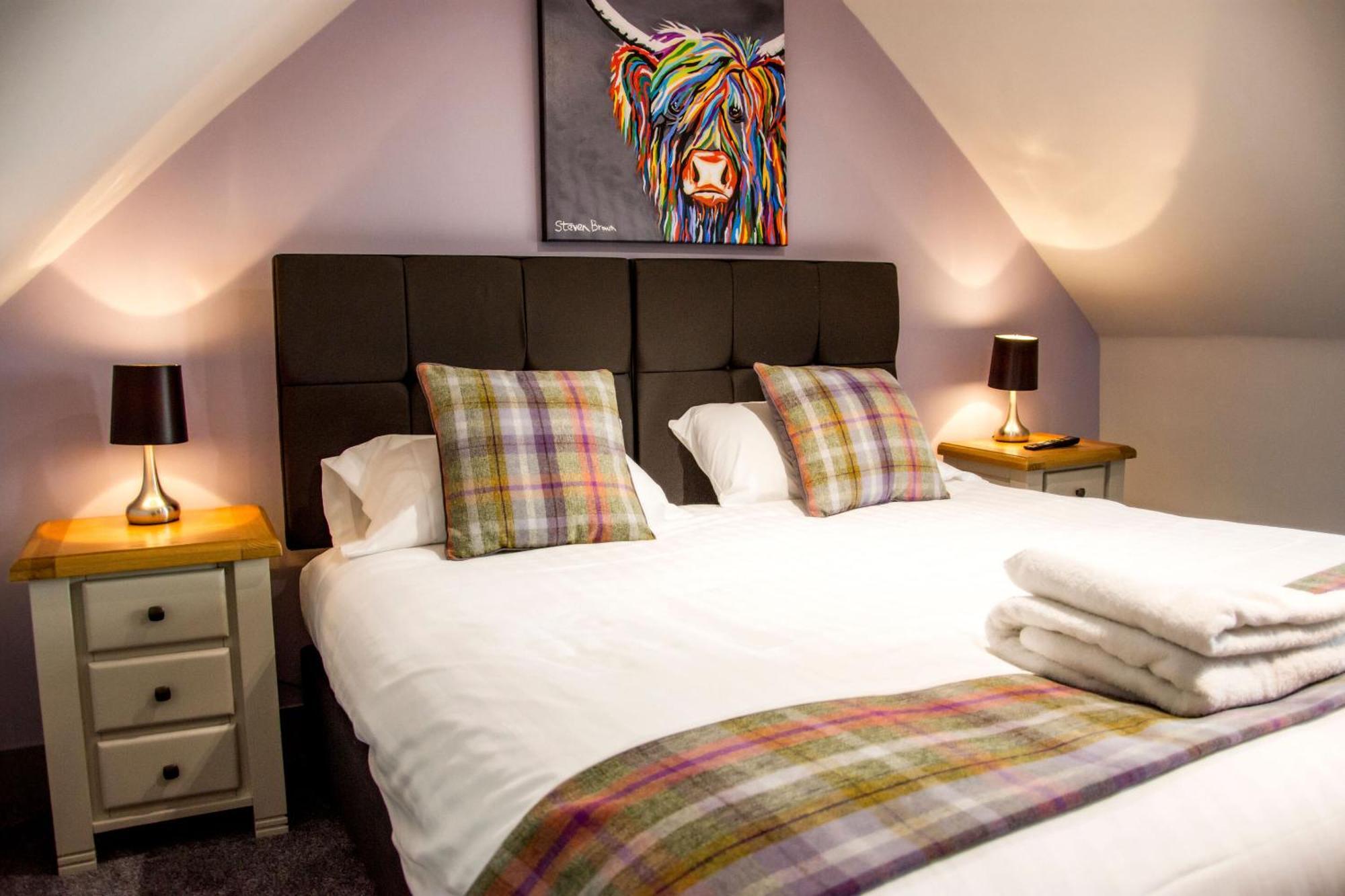 The Knowes Hotel & Restaurant Macduff Extérieur photo