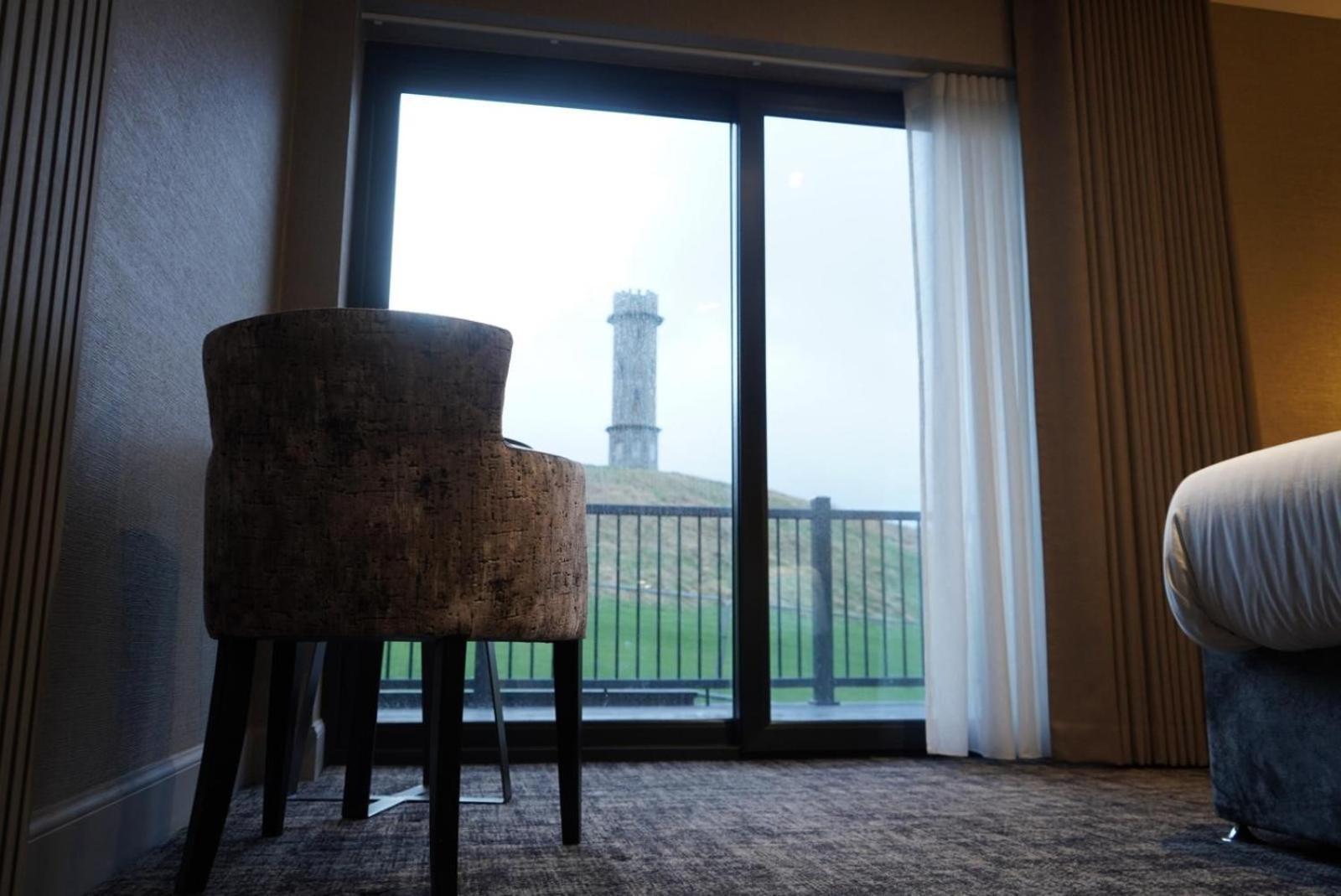 The Knowes Hotel & Restaurant Macduff Extérieur photo