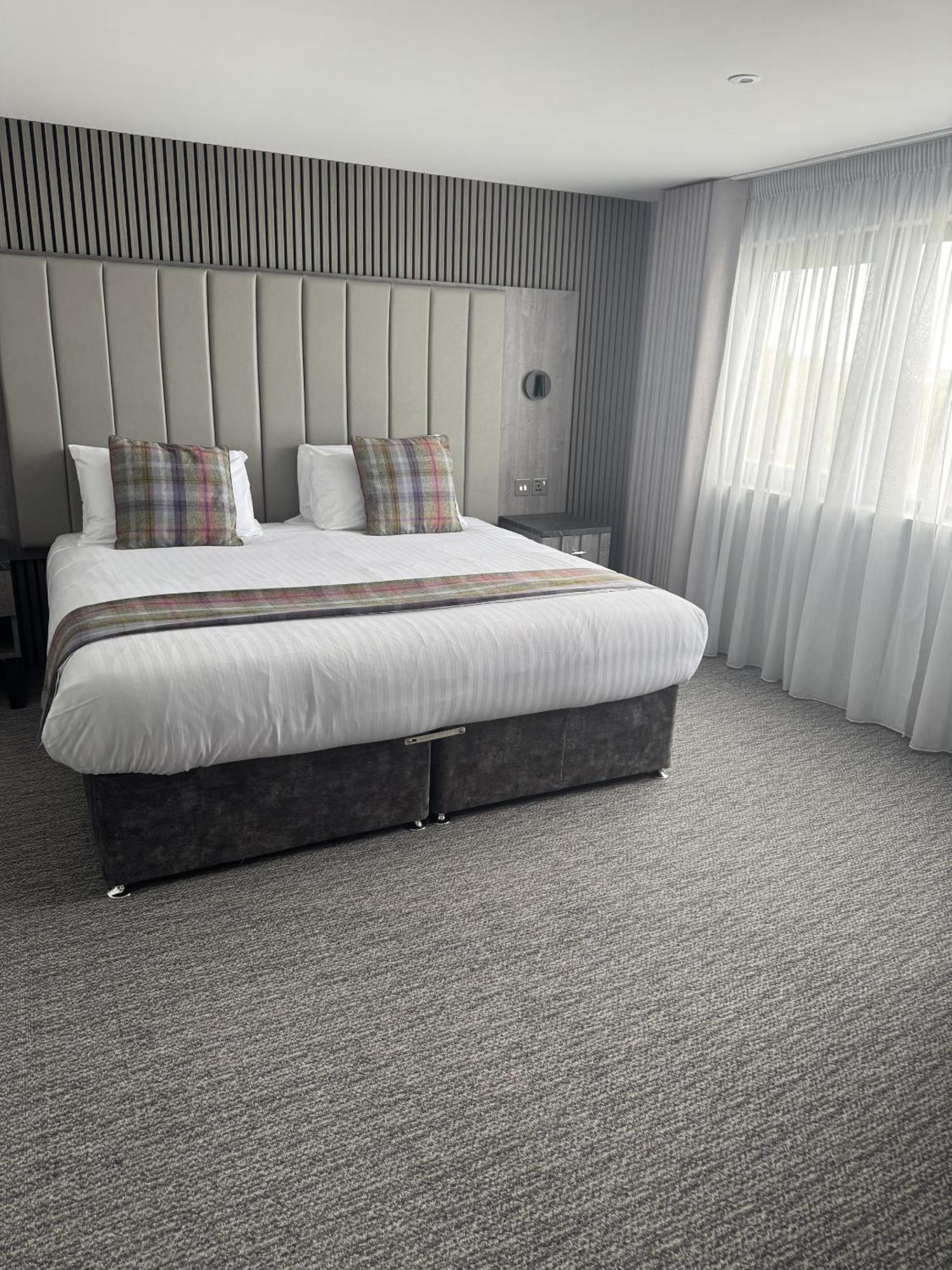 The Knowes Hotel & Restaurant Macduff Chambre photo