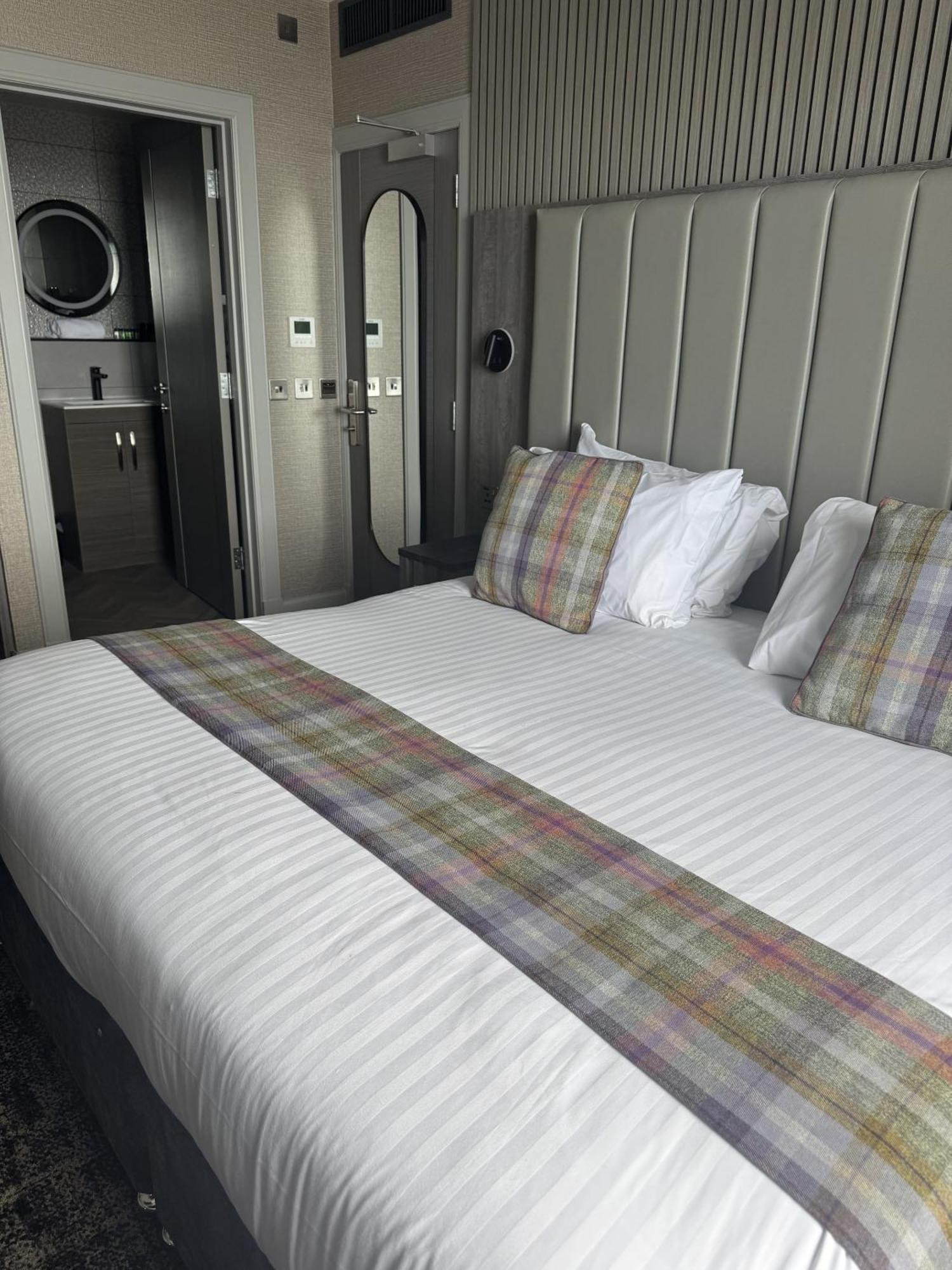 The Knowes Hotel & Restaurant Macduff Chambre photo