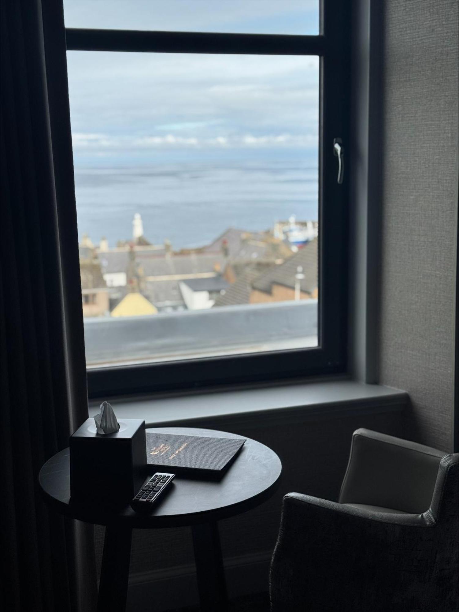 The Knowes Hotel & Restaurant Macduff Chambre photo